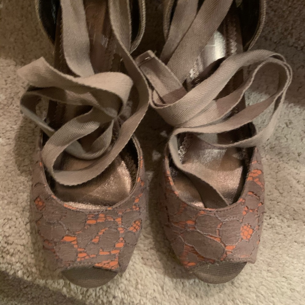 Tie up espadrille dark beige lace with orange